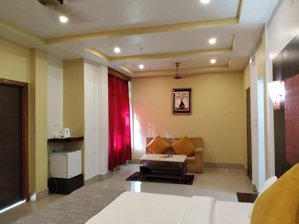 Hotel Sc Continental Itanagar Экстерьер фото
